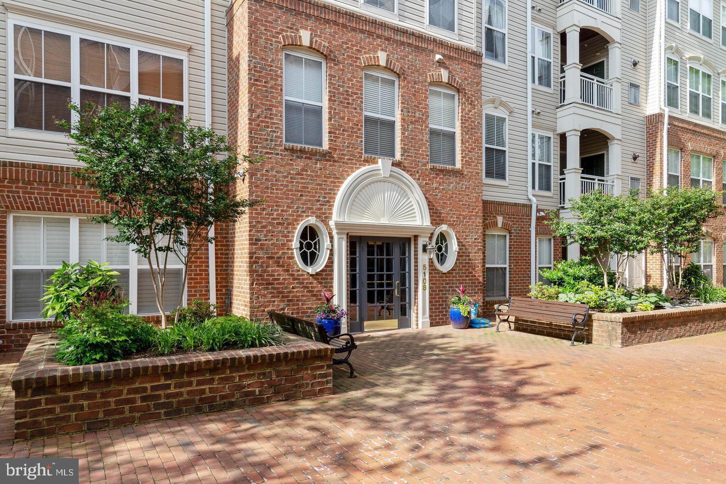 5108 DONOVAN DR #105, ALEXANDRIA, Virginia 22304, 1 Bedroom Bedrooms, ,1 BathroomBathrooms,Residential,For sale,5108 DONOVAN DR #105,VAAX2052140 MLS # VAAX2052140