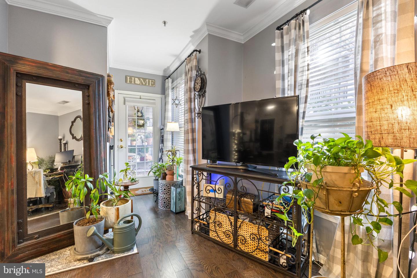 5108 DONOVAN DR #105, ALEXANDRIA, Virginia 22304, 1 Bedroom Bedrooms, ,1 BathroomBathrooms,Residential,For sale,5108 DONOVAN DR #105,VAAX2052140 MLS # VAAX2052140