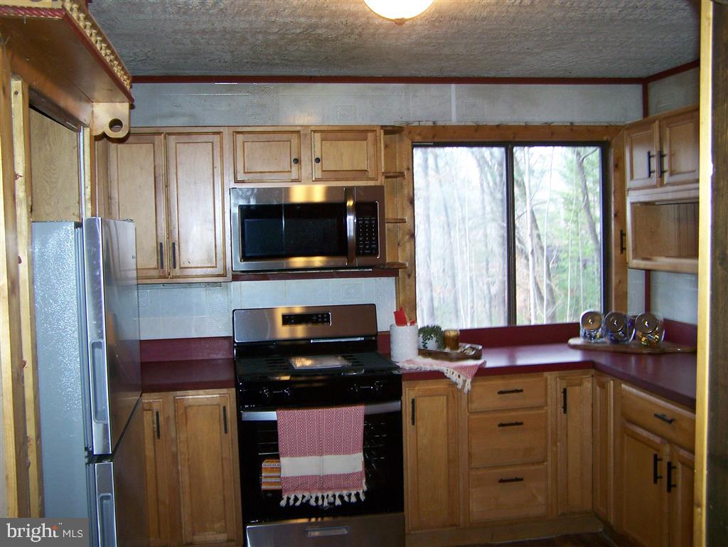 2376 MIDDLE RIVER RD, STANARDSVILLE, Virginia 22973, 3 Bedrooms Bedrooms, ,1 BathroomBathrooms,Residential,For sale,2376 MIDDLE RIVER RD,VAGR2000784 MLS # VAGR2000784 2376 MIDDLE RIVER RD, STANARDSVILLE, Virginia 22973, 3 Bedrooms Bedrooms, ,1 BathroomBathrooms,Residential,For sale,2376 MIDDLE RIVER RD,VAGR2000784 MLS # VAGR2000784