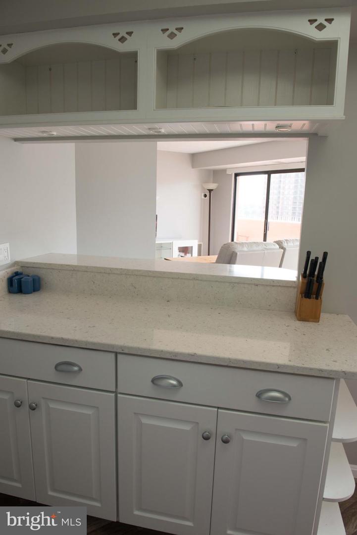 1301 N COURTHOUSE RD #1507, ARLINGTON, Virginia 22201, 2 Bedrooms Bedrooms, ,2 BathroomsBathrooms,Residential,For sale,1301 N COURTHOUSE RD #1507,VAAR2066550 MLS # VAAR2066550