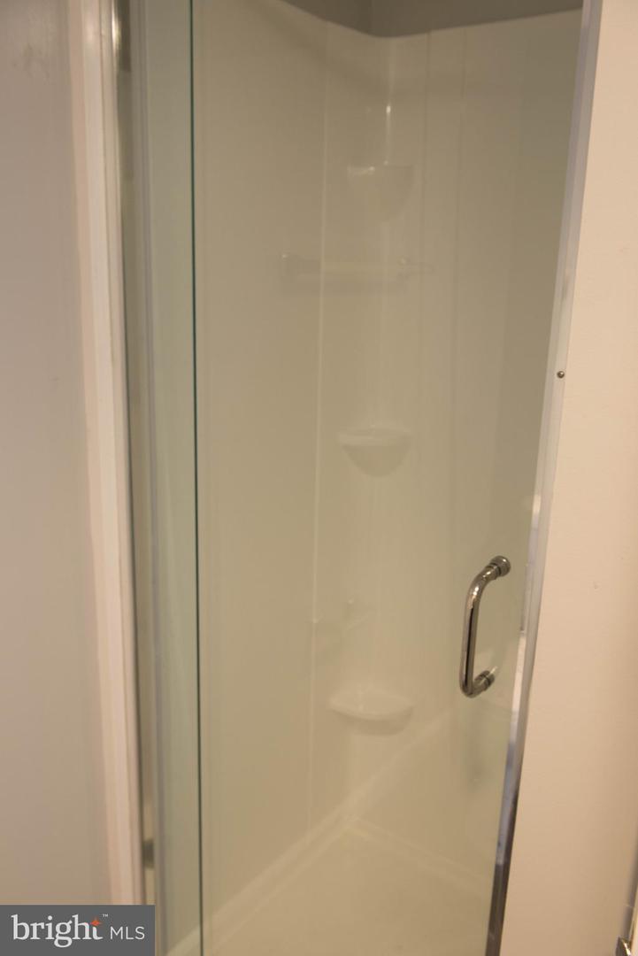 1301 N COURTHOUSE RD #1507, ARLINGTON, Virginia 22201, 2 Bedrooms Bedrooms, ,2 BathroomsBathrooms,Residential,For sale,1301 N COURTHOUSE RD #1507,VAAR2066550 MLS # VAAR2066550