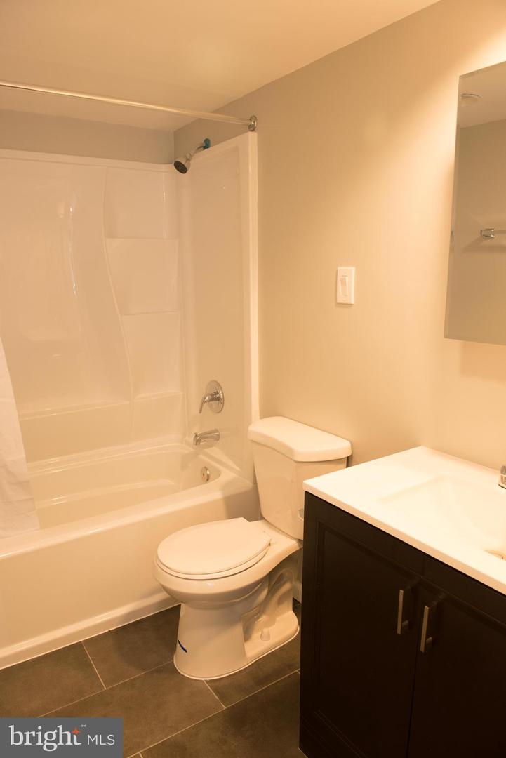 1301 N COURTHOUSE RD #1507, ARLINGTON, Virginia 22201, 2 Bedrooms Bedrooms, ,2 BathroomsBathrooms,Residential,For sale,1301 N COURTHOUSE RD #1507,VAAR2066550 MLS # VAAR2066550