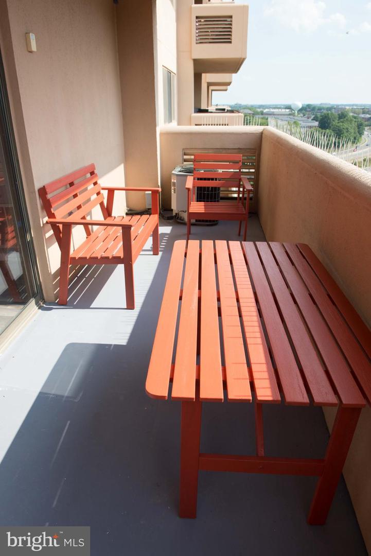 1301 N COURTHOUSE RD #1507, ARLINGTON, Virginia 22201, 2 Bedrooms Bedrooms, ,2 BathroomsBathrooms,Residential,For sale,1301 N COURTHOUSE RD #1507,VAAR2066550 MLS # VAAR2066550