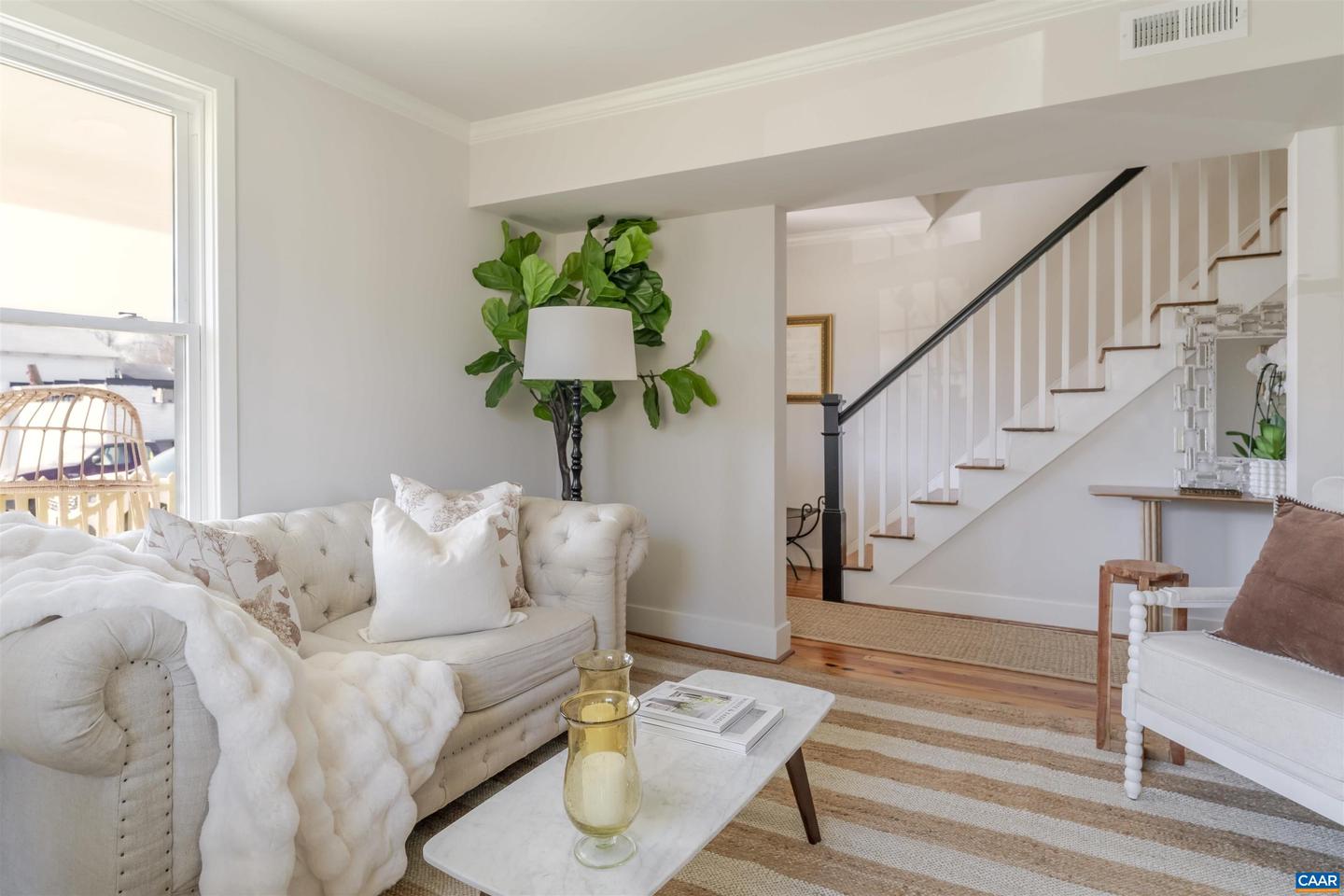 1107 MYRTLE ST, CHARLOTTESVILLE, Virginia 22902, 2 Bedrooms Bedrooms, ,2 BathroomsBathrooms,Residential,For sale,1107 MYRTLE ST,671546 MLS # 671546 1107 MYRTLE ST, CHARLOTTESVILLE, Virginia 22902, 2 Bedrooms Bedrooms, ,2 BathroomsBathrooms,Residential,For sale,1107 MYRTLE ST,671546 MLS # 671546