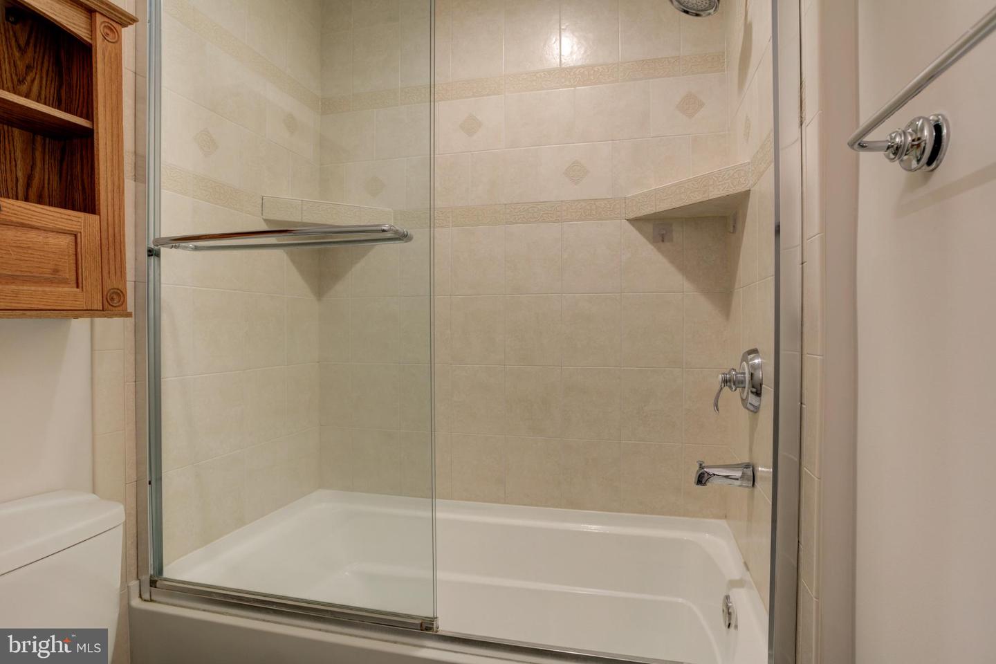 11908 BARREL COOPER CT, RESTON, Virginia 20191, 3 Bedrooms Bedrooms, 6 Rooms Rooms,2 BathroomsBathrooms,Residential,For sale,11908 BARREL COOPER CT,VAFX2281102 MLS # VAFX2281102