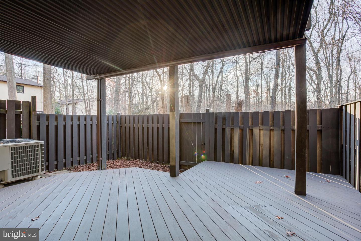 11908 BARREL COOPER CT, RESTON, Virginia 20191, 3 Bedrooms Bedrooms, 6 Rooms Rooms,2 BathroomsBathrooms,Residential,For sale,11908 BARREL COOPER CT,VAFX2281102 MLS # VAFX2281102