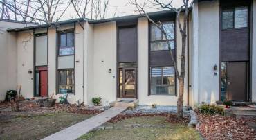 11908 BARREL COOPER CT, RESTON, Virginia 20191, 3 Bedrooms Bedrooms, 6 Rooms Rooms,2 BathroomsBathrooms,Residential,For sale,11908 BARREL COOPER CT,VAFX2281102 MLS # VAFX2281102