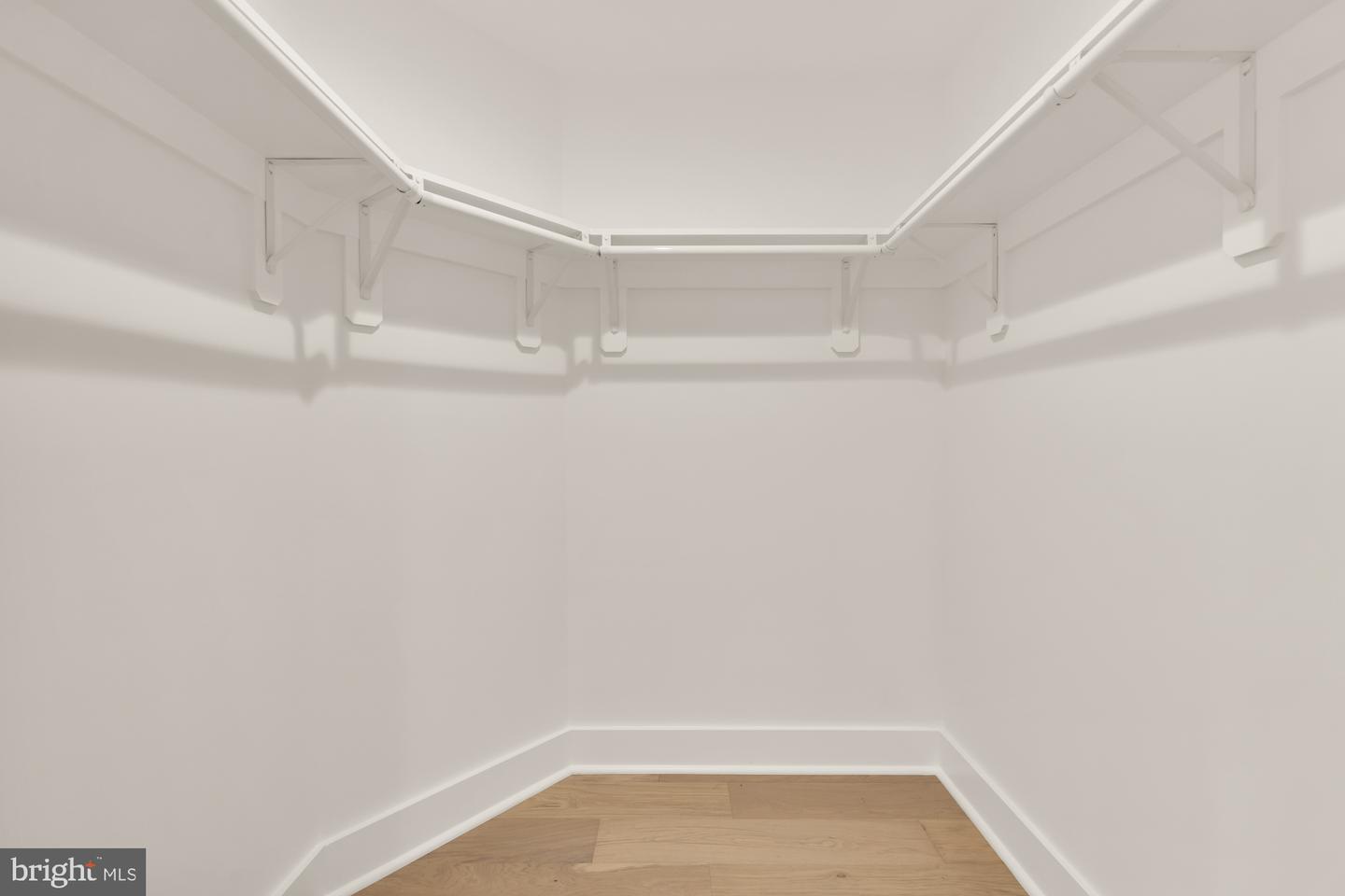 4324 YUMA ST NW, WASHINGTON, District Of Columbia 20016, 5 Bedrooms Bedrooms, ,5 BathroomsBathrooms,Residential,For sale,4324 YUMA ST NW,DCDC2233560 MLS # DCDC2233560