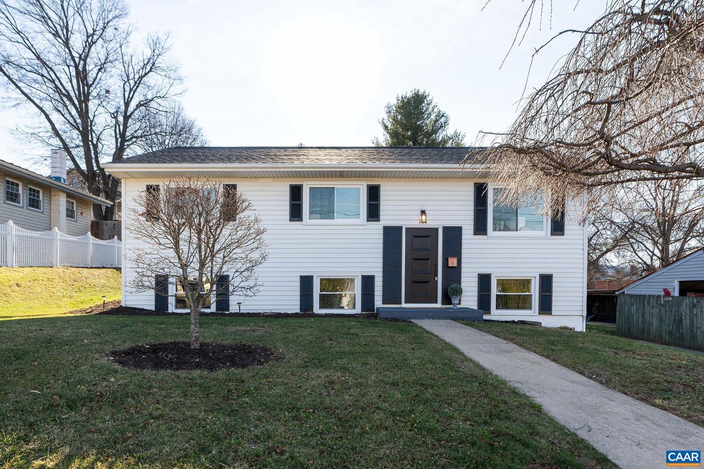 106 HENRY AVE, WAYNESBORO, Virginia 22980, 4 Bedrooms Bedrooms, ,2 BathroomsBathrooms,Residential,For sale,106 HENRY AVE,671573 MLS # 671573 106 HENRY AVE, WAYNESBORO, Virginia 22980, 4 Bedrooms Bedrooms, ,2 BathroomsBathrooms,Residential,For sale,106 HENRY AVE,671573 MLS # 671573