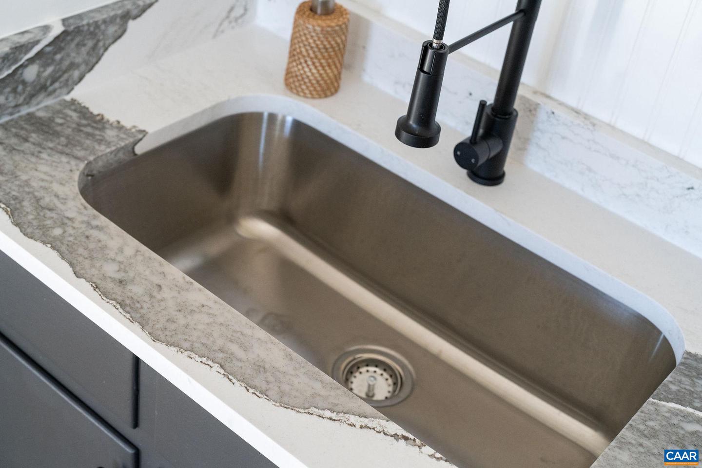 106 HENRY AVE, WAYNESBORO, Virginia 22980, 4 Bedrooms Bedrooms, ,2 BathroomsBathrooms,Residential,For sale,106 HENRY AVE,671573 MLS # 671573 106 HENRY AVE, WAYNESBORO, Virginia 22980, 4 Bedrooms Bedrooms, ,2 BathroomsBathrooms,Residential,For sale,106 HENRY AVE,671573 MLS # 671573