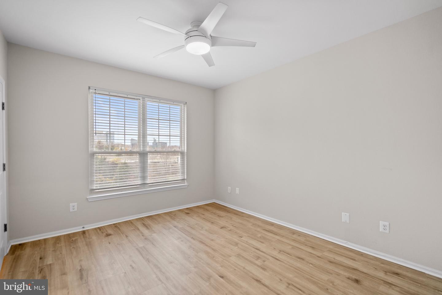 1570 SPRING GATE DR #7406, MCLEAN, Virginia 22102, 1 Bedroom Bedrooms, 4 Rooms Rooms,1 BathroomBathrooms,Residential,For sale,1570 SPRING GATE DR #7406,VAFX2281266 MLS # VAFX2281266 1570 SPRING GATE DR #7406, MCLEAN, Virginia 22102, 1 Bedroom Bedrooms, 4 Rooms Rooms,1 BathroomBathrooms,Residential,For sale,1570 SPRING GATE DR #7406,VAFX2281266 MLS # VAFX2281266