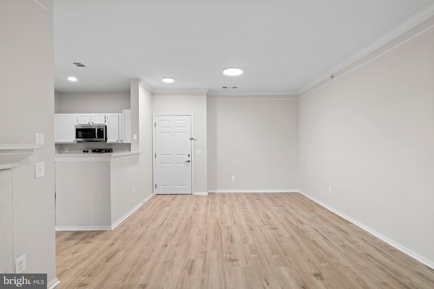 1570 SPRING GATE DR #7406, MCLEAN, Virginia 22102, 1 Bedroom Bedrooms, 4 Rooms Rooms,1 BathroomBathrooms,Residential,For sale,1570 SPRING GATE DR #7406,VAFX2281266 MLS # VAFX2281266 1570 SPRING GATE DR #7406, MCLEAN, Virginia 22102, 1 Bedroom Bedrooms, 4 Rooms Rooms,1 BathroomBathrooms,Residential,For sale,1570 SPRING GATE DR #7406,VAFX2281266 MLS # VAFX2281266