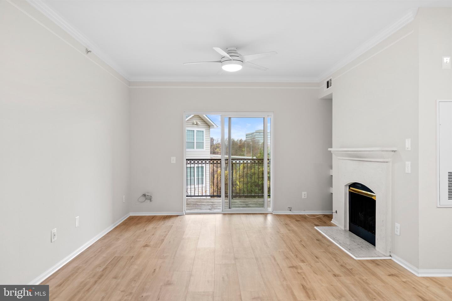 1570 SPRING GATE DR #7406, MCLEAN, Virginia 22102, 1 Bedroom Bedrooms, 4 Rooms Rooms,1 BathroomBathrooms,Residential,For sale,1570 SPRING GATE DR #7406,VAFX2281266 MLS # VAFX2281266 1570 SPRING GATE DR #7406, MCLEAN, Virginia 22102, 1 Bedroom Bedrooms, 4 Rooms Rooms,1 BathroomBathrooms,Residential,For sale,1570 SPRING GATE DR #7406,VAFX2281266 MLS # VAFX2281266