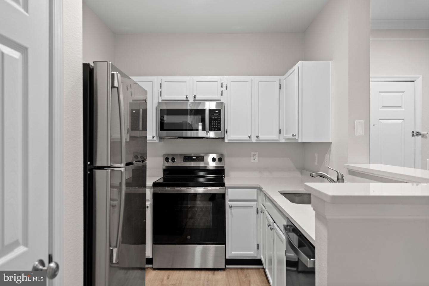 1570 SPRING GATE DR #7406, MCLEAN, Virginia 22102, 1 Bedroom Bedrooms, 4 Rooms Rooms,1 BathroomBathrooms,Residential,For sale,1570 SPRING GATE DR #7406,VAFX2281266 MLS # VAFX2281266 1570 SPRING GATE DR #7406, MCLEAN, Virginia 22102, 1 Bedroom Bedrooms, 4 Rooms Rooms,1 BathroomBathrooms,Residential,For sale,1570 SPRING GATE DR #7406,VAFX2281266 MLS # VAFX2281266