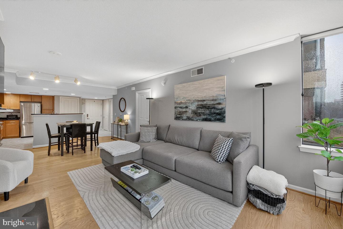 2220 FAIRFAX DR #707, ARLINGTON, Virginia 22201, 2 Bedrooms Bedrooms, ,2 BathroomsBathrooms,Residential,For sale,2220 FAIRFAX DR #707,VAAR2066566 MLS # VAAR2066566