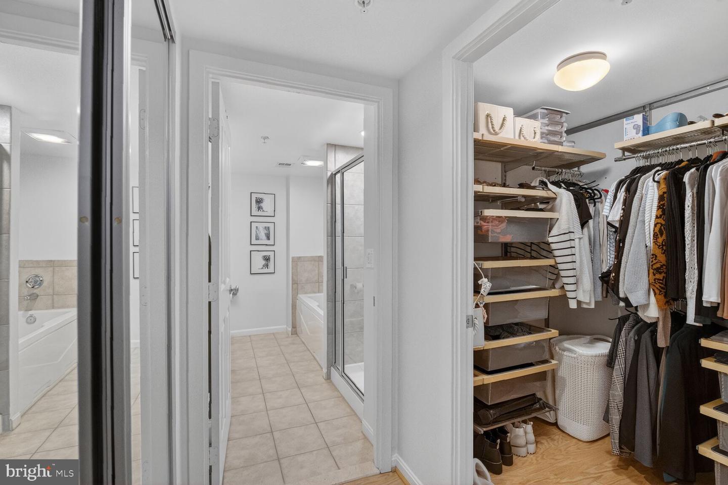 2220 FAIRFAX DR #707, ARLINGTON, Virginia 22201, 2 Bedrooms Bedrooms, ,2 BathroomsBathrooms,Residential,For sale,2220 FAIRFAX DR #707,VAAR2066566 MLS # VAAR2066566