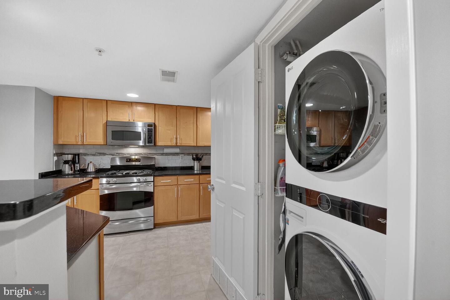 2220 FAIRFAX DR #707, ARLINGTON, Virginia 22201, 2 Bedrooms Bedrooms, ,2 BathroomsBathrooms,Residential,For sale,2220 FAIRFAX DR #707,VAAR2066566 MLS # VAAR2066566