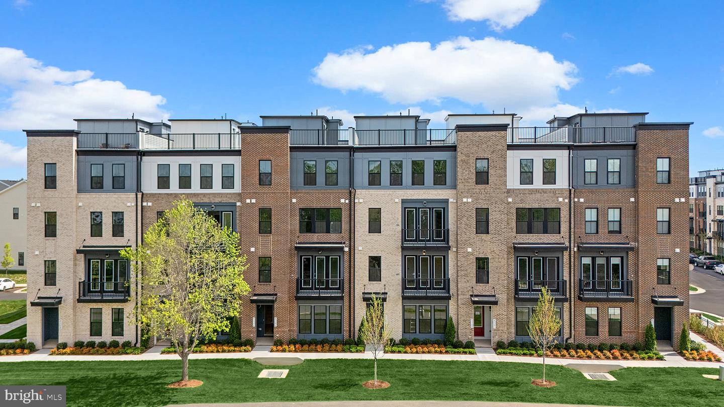 21823 BECKHORN STATION TER, BROADLANDS, Virginia 20148, 3 Bedrooms Bedrooms, ,2 BathroomsBathrooms,Residential,For sale,21823 BECKHORN STATION TER,VALO2111880 MLS # VALO2111880