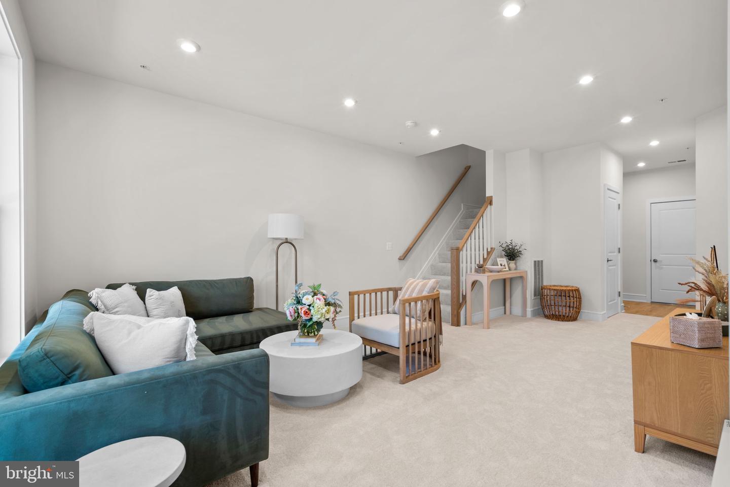 21823 BECKHORN STATION TER, BROADLANDS, Virginia 20148, 3 Bedrooms Bedrooms, ,2 BathroomsBathrooms,Residential,For sale,21823 BECKHORN STATION TER,VALO2111880 MLS # VALO2111880