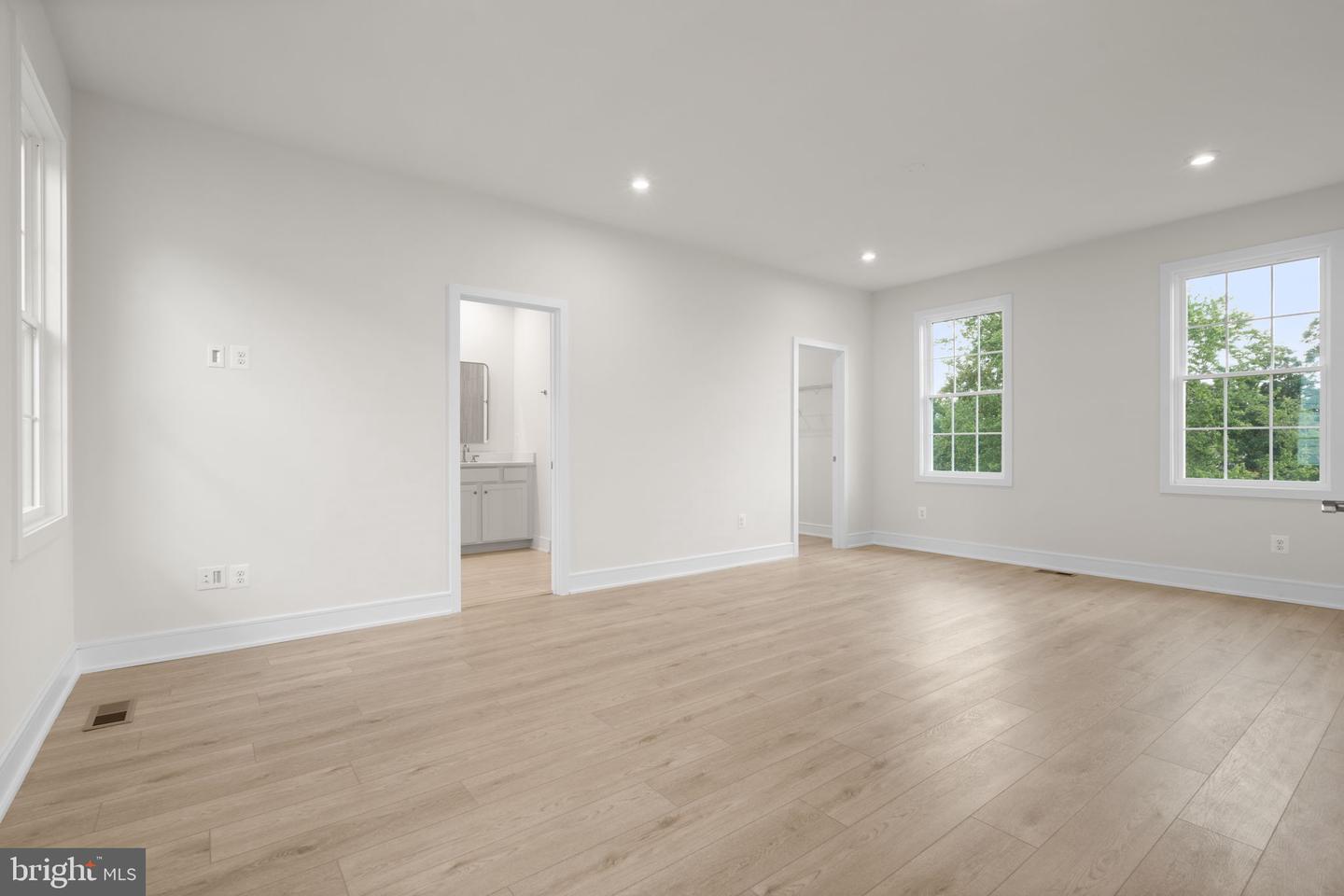 1013 CAPTAIN RICHARDS CT, MARSHALL, Virginia 20115, 3 Bedrooms Bedrooms, ,3 BathroomsBathrooms,Residential,For sale,1013 CAPTAIN RICHARDS CT,VAFQ2019812 MLS # VAFQ2019812