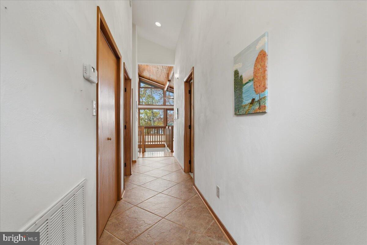 307 MEADOW POINT DR, MONETA, Virginia 24121, 3 Bedrooms Bedrooms, ,3 BathroomsBathrooms,Residential,For sale,307 MEADOW POINT DR,VABV2000260 MLS # VABV2000260 307 MEADOW POINT DR, MONETA, Virginia 24121, 3 Bedrooms Bedrooms, ,3 BathroomsBathrooms,Residential,For sale,307 MEADOW POINT DR,VABV2000260 MLS # VABV2000260