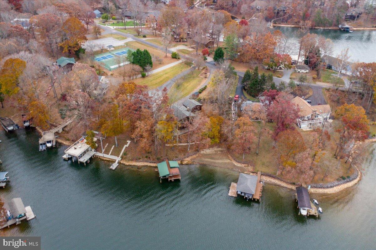 307 MEADOW POINT DR, MONETA, Virginia 24121, 3 Bedrooms Bedrooms, ,3 BathroomsBathrooms,Residential,For sale,307 MEADOW POINT DR,VABV2000260 MLS # VABV2000260 307 MEADOW POINT DR, MONETA, Virginia 24121, 3 Bedrooms Bedrooms, ,3 BathroomsBathrooms,Residential,For sale,307 MEADOW POINT DR,VABV2000260 MLS # VABV2000260