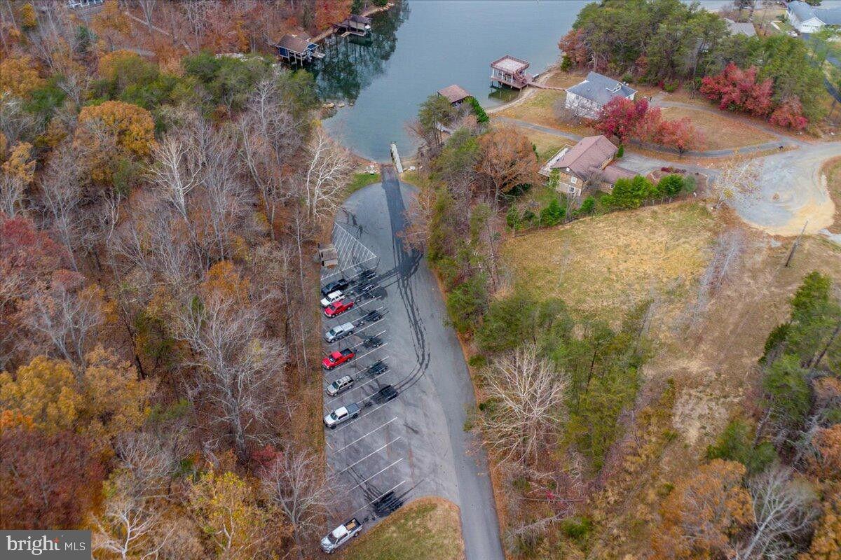 307 MEADOW POINT DR, MONETA, Virginia 24121, 3 Bedrooms Bedrooms, ,3 BathroomsBathrooms,Residential,For sale,307 MEADOW POINT DR,VABV2000260 MLS # VABV2000260 307 MEADOW POINT DR, MONETA, Virginia 24121, 3 Bedrooms Bedrooms, ,3 BathroomsBathrooms,Residential,For sale,307 MEADOW POINT DR,VABV2000260 MLS # VABV2000260