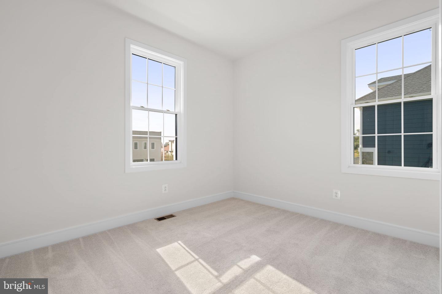 1010 CAPTAIN RICHARDS CT, MARSHALL, Virginia 20115, 3 Bedrooms Bedrooms, ,2 BathroomsBathrooms,Residential,For sale,1010 CAPTAIN RICHARDS CT,VAFQ2019814 MLS # VAFQ2019814