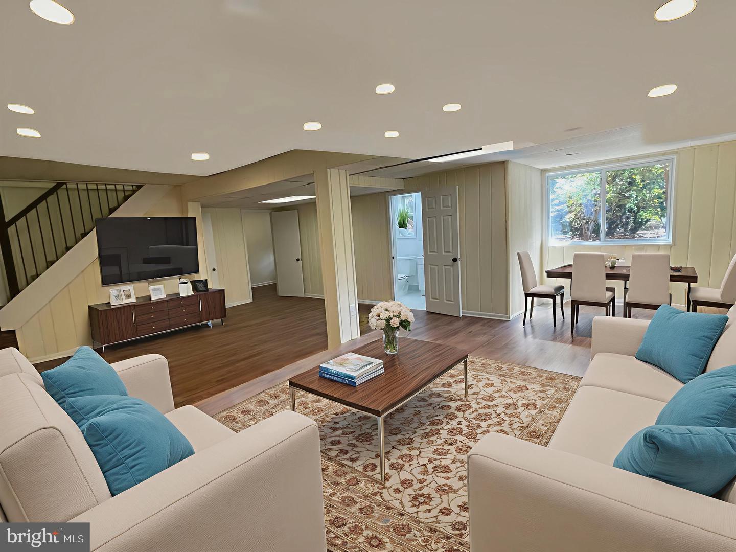 3111 MARL PAT DR, ALEXANDRIA, Virginia 22310, 4 Bedrooms Bedrooms, ,3 BathroomsBathrooms,Residential,For sale,3111 MARL PAT DR,VAFX2281276 MLS # VAFX2281276