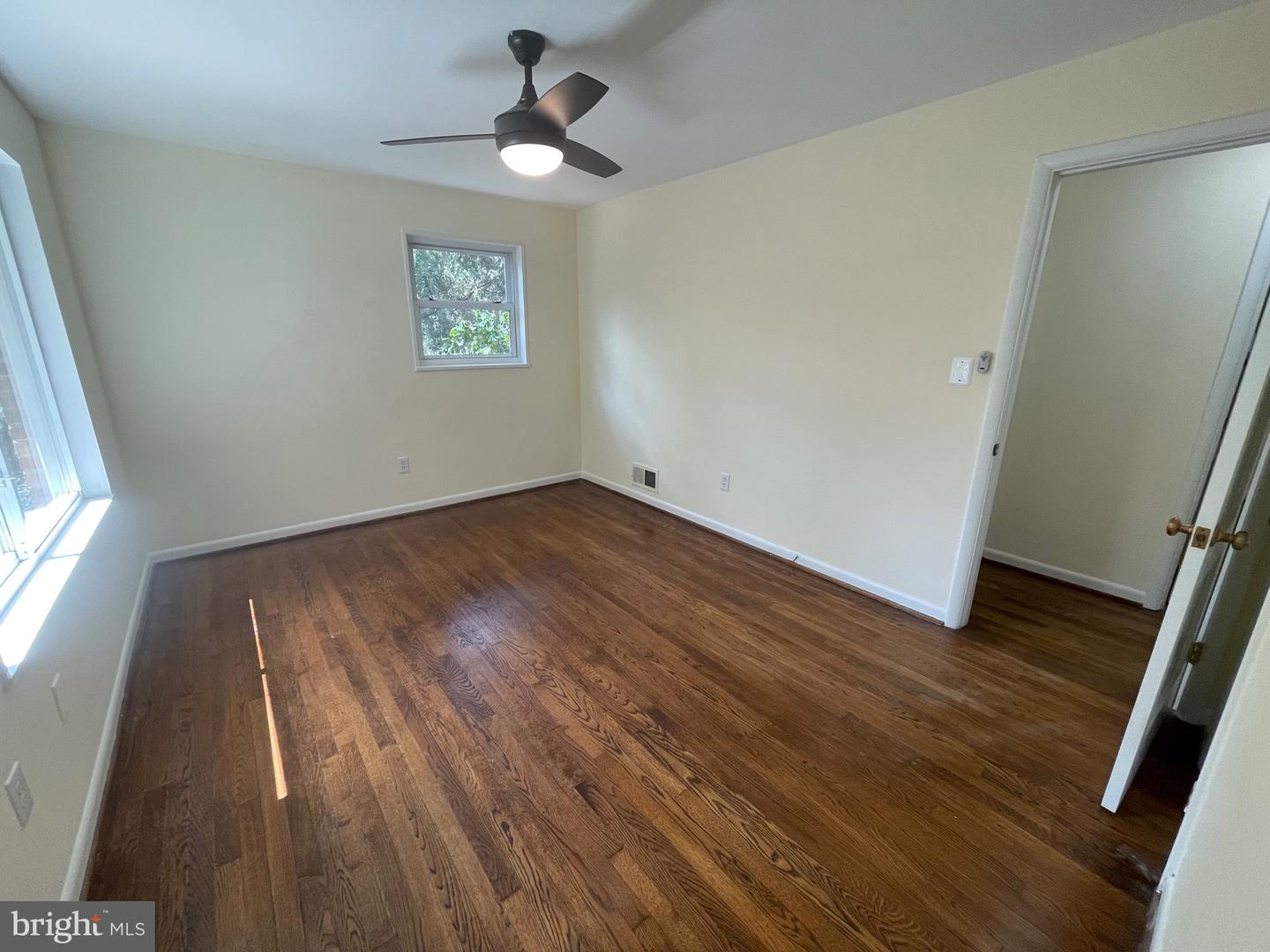 3111 MARL PAT DR, ALEXANDRIA, Virginia 22310, 4 Bedrooms Bedrooms, ,3 BathroomsBathrooms,Residential,For sale,3111 MARL PAT DR,VAFX2281276 MLS # VAFX2281276