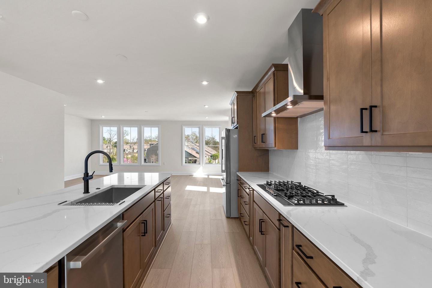 44506 LOWESTOFT SQ, ASHBURN, Virginia 20147, 3 Bedrooms Bedrooms, ,2 BathroomsBathrooms,Residential,For sale,44506 LOWESTOFT SQ,VALO2111884 MLS # VALO2111884