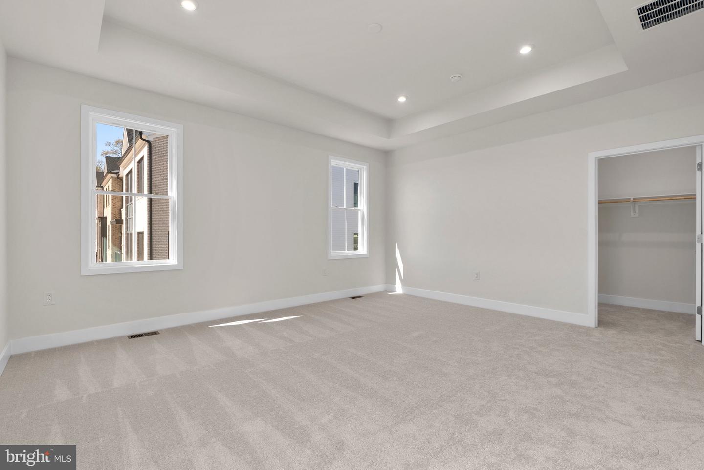 44506 LOWESTOFT SQ, ASHBURN, Virginia 20147, 3 Bedrooms Bedrooms, ,2 BathroomsBathrooms,Residential,For sale,44506 LOWESTOFT SQ,VALO2111884 MLS # VALO2111884