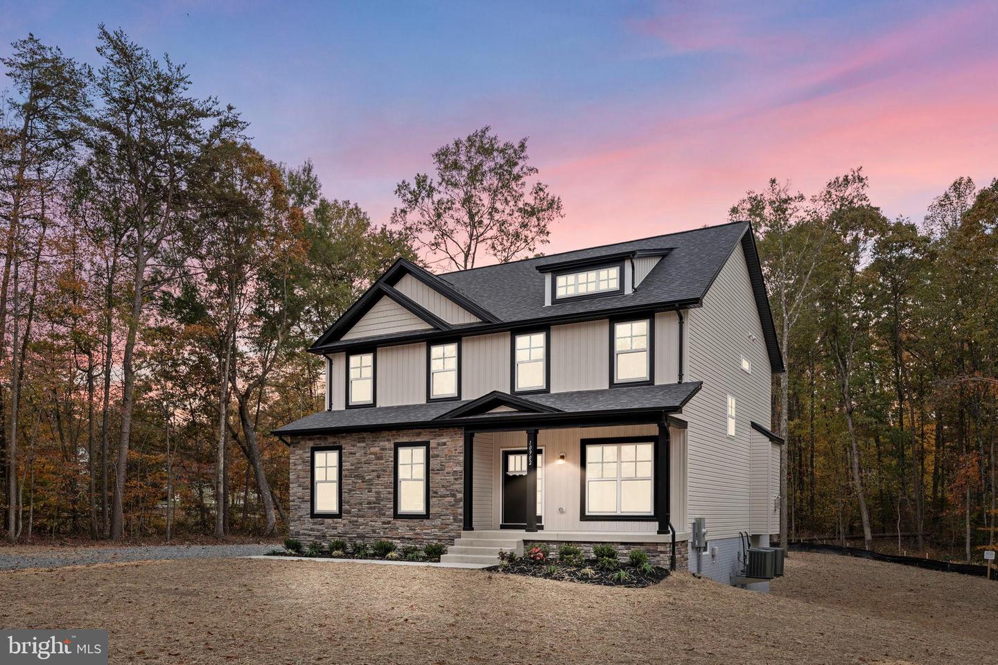 10902 THIEL CT, SPOTSYLVANIA, Virginia 22551, 4 Bedrooms Bedrooms, ,2 BathroomsBathrooms,Residential,For sale,10902 THIEL CT,VASP2037932 MLS # VASP2037932