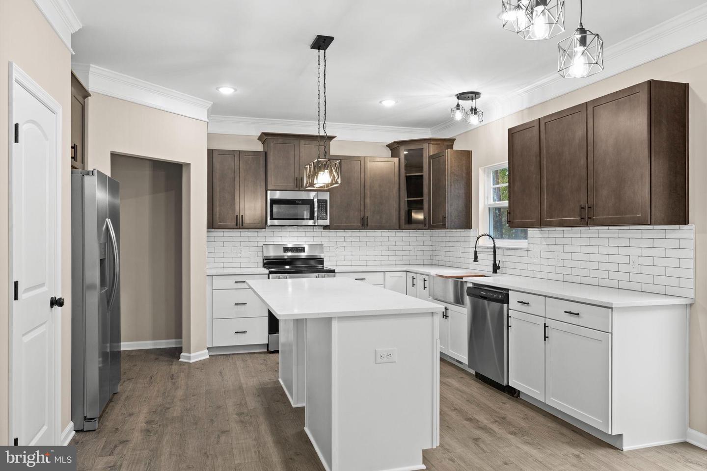 10902 THIEL CT, SPOTSYLVANIA, Virginia 22551, 4 Bedrooms Bedrooms, ,2 BathroomsBathrooms,Residential,For sale,10902 THIEL CT,VASP2037932 MLS # VASP2037932