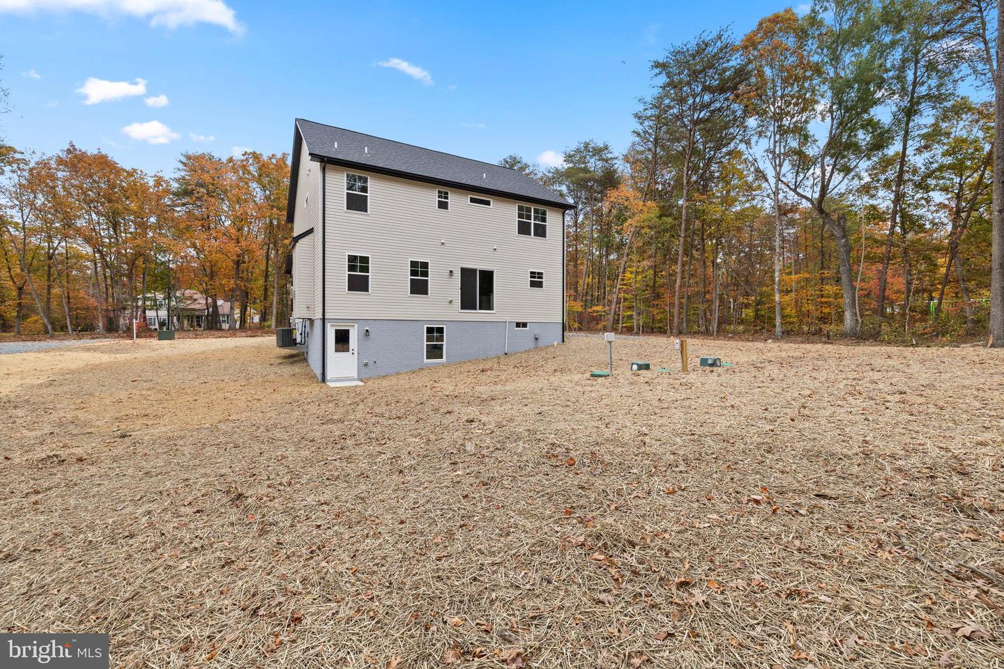 10902 THIEL CT, SPOTSYLVANIA, Virginia 22551, 4 Bedrooms Bedrooms, ,2 BathroomsBathrooms,Residential,For sale,10902 THIEL CT,VASP2037932 MLS # VASP2037932