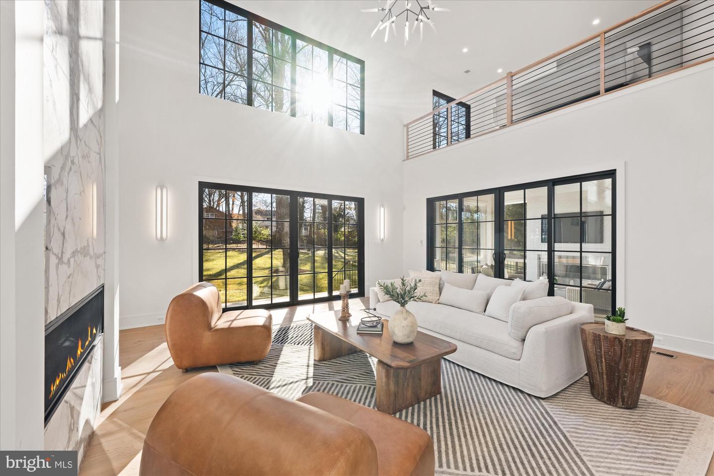 627 HINE ST SE, VIENNA, Virginia 22180, 6 Bedrooms Bedrooms, ,6 BathroomsBathrooms,Residential,For sale,627 HINE ST SE,VAFX2208982 MLS # VAFX2208982