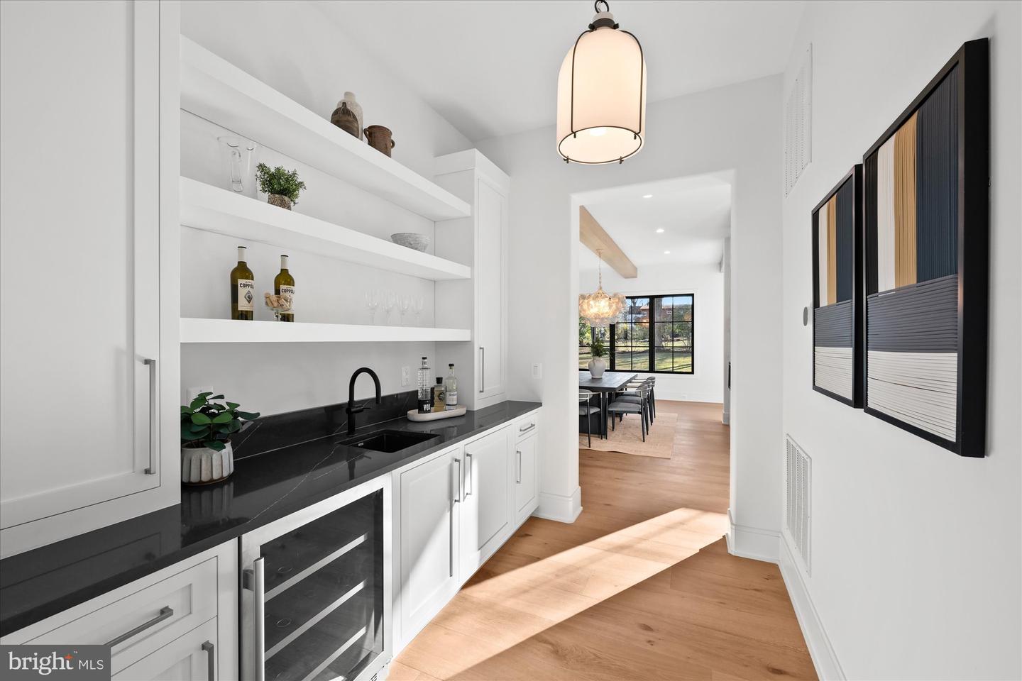 627 HINE ST SE, VIENNA, Virginia 22180, 6 Bedrooms Bedrooms, ,6 BathroomsBathrooms,Residential,For sale,627 HINE ST SE,VAFX2208982 MLS # VAFX2208982