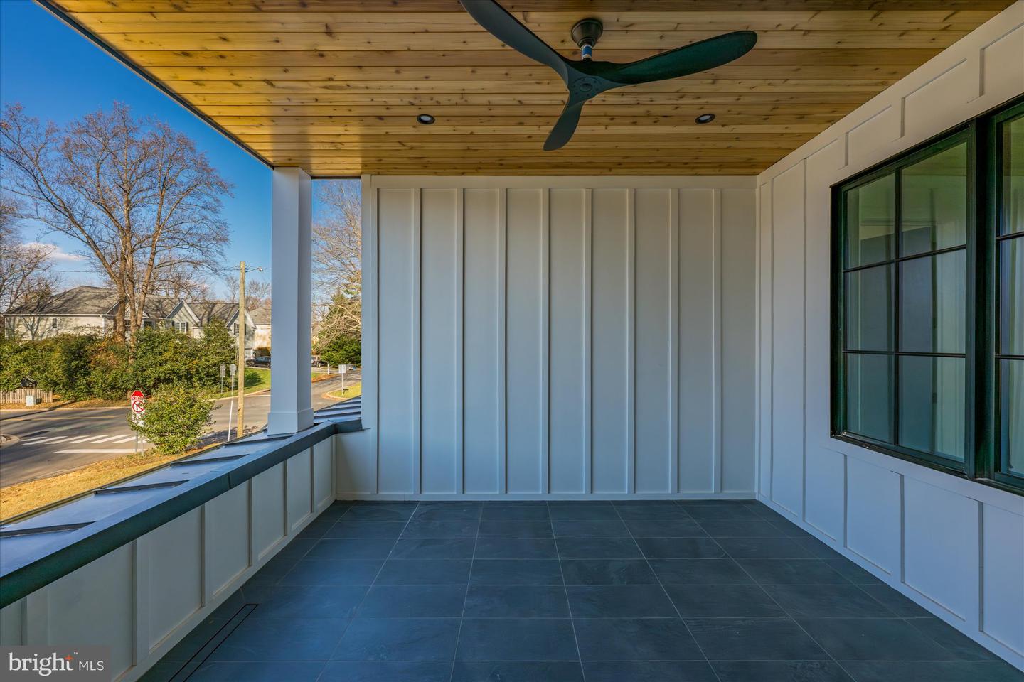 627 HINE ST SE, VIENNA, Virginia 22180, 6 Bedrooms Bedrooms, ,6 BathroomsBathrooms,Residential,For sale,627 HINE ST SE,VAFX2208982 MLS # VAFX2208982