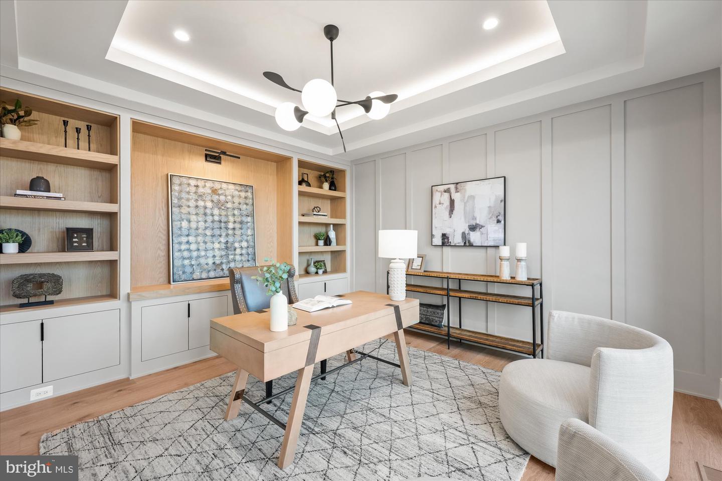 627 HINE ST SE, VIENNA, Virginia 22180, 6 Bedrooms Bedrooms, ,6 BathroomsBathrooms,Residential,For sale,627 HINE ST SE,VAFX2208982 MLS # VAFX2208982