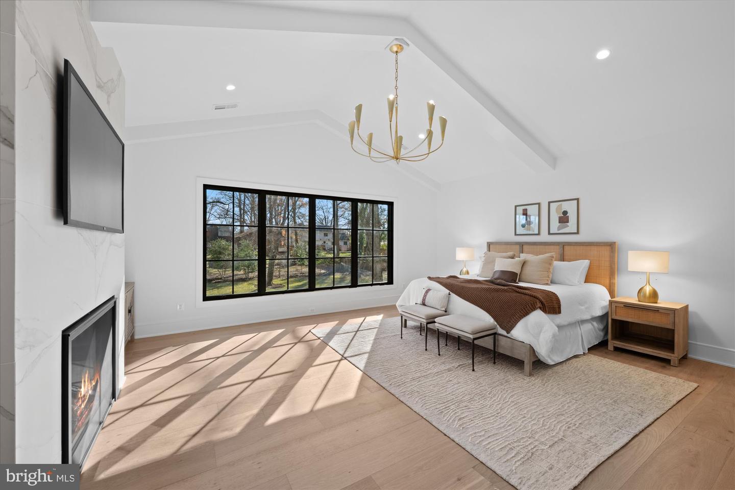 627 HINE ST SE, VIENNA, Virginia 22180, 6 Bedrooms Bedrooms, ,6 BathroomsBathrooms,Residential,For sale,627 HINE ST SE,VAFX2208982 MLS # VAFX2208982