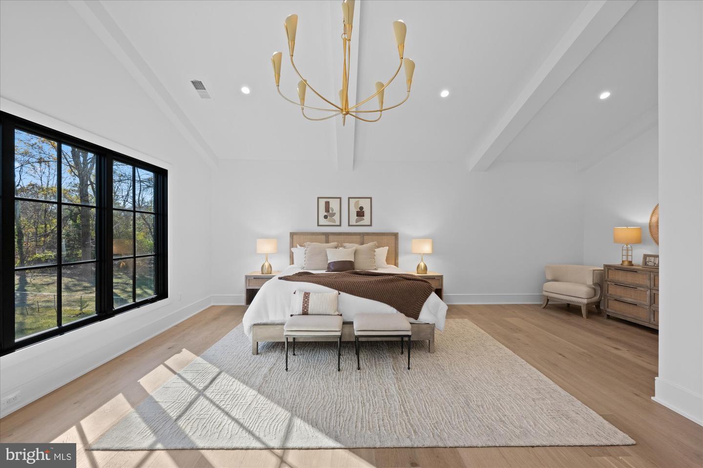 627 HINE ST SE, VIENNA, Virginia 22180, 6 Bedrooms Bedrooms, ,6 BathroomsBathrooms,Residential,For sale,627 HINE ST SE,VAFX2208982 MLS # VAFX2208982