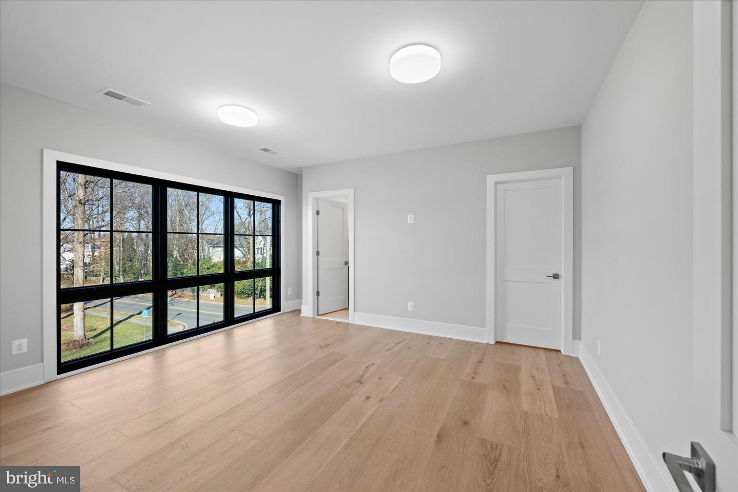 627 HINE ST SE, VIENNA, Virginia 22180, 6 Bedrooms Bedrooms, ,6 BathroomsBathrooms,Residential,For sale,627 HINE ST SE,VAFX2208982 MLS # VAFX2208982