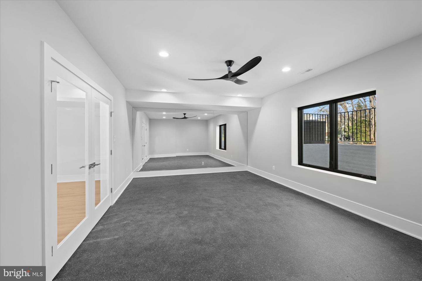 627 HINE ST SE, VIENNA, Virginia 22180, 6 Bedrooms Bedrooms, ,6 BathroomsBathrooms,Residential,For sale,627 HINE ST SE,VAFX2208982 MLS # VAFX2208982