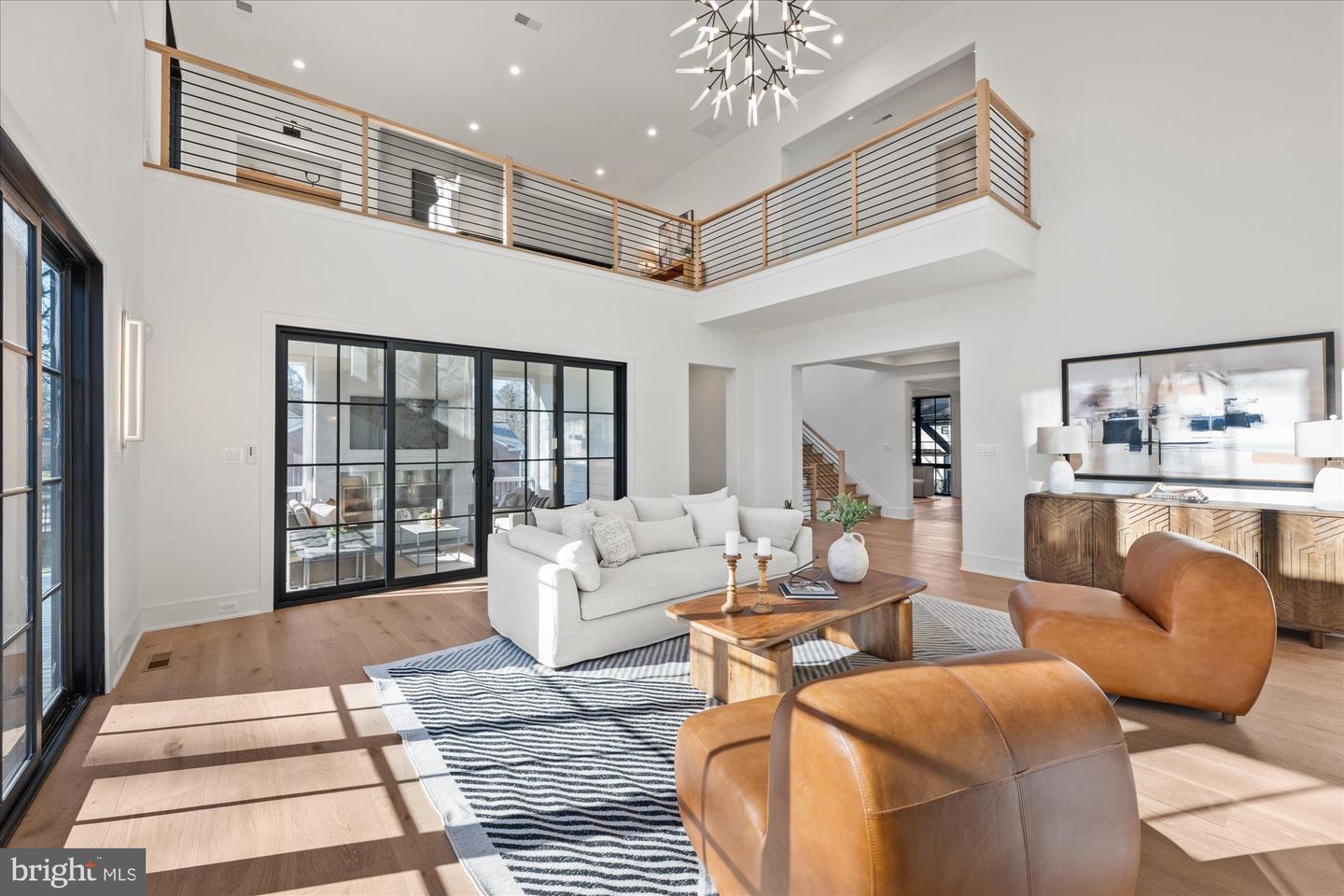 627 HINE ST SE, VIENNA, Virginia 22180, 6 Bedrooms Bedrooms, ,6 BathroomsBathrooms,Residential,For sale,627 HINE ST SE,VAFX2208982 MLS # VAFX2208982