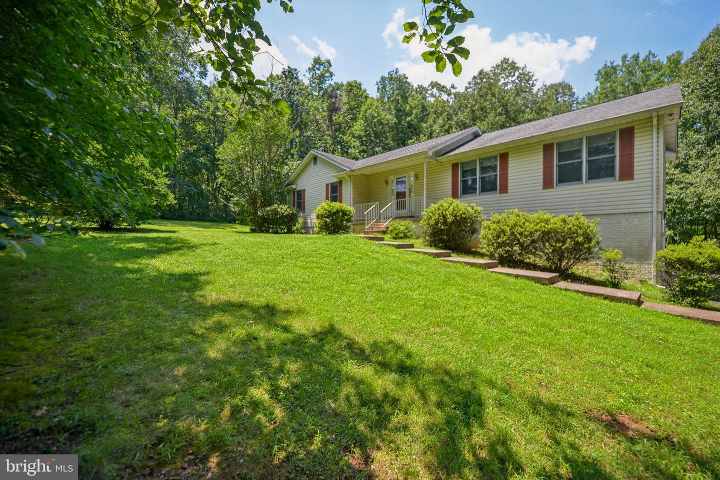 11068 ALUM SPRINGS RD, CULPEPER, Virginia 22701, 3 Bedrooms Bedrooms, ,3 BathroomsBathrooms,Residential,For sale,11068 ALUM SPRINGS RD,VACU2010372 MLS # VACU2010372 11068 ALUM SPRINGS RD, CULPEPER, Virginia 22701, 3 Bedrooms Bedrooms, ,3 BathroomsBathrooms,Residential,For sale,11068 ALUM SPRINGS RD,VACU2010372 MLS # VACU2010372