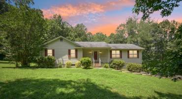 11068 ALUM SPRINGS RD, CULPEPER, Virginia 22701, 3 Bedrooms Bedrooms, ,3 BathroomsBathrooms,Residential,For sale,11068 ALUM SPRINGS RD,VACU2010372 MLS # VACU2010372