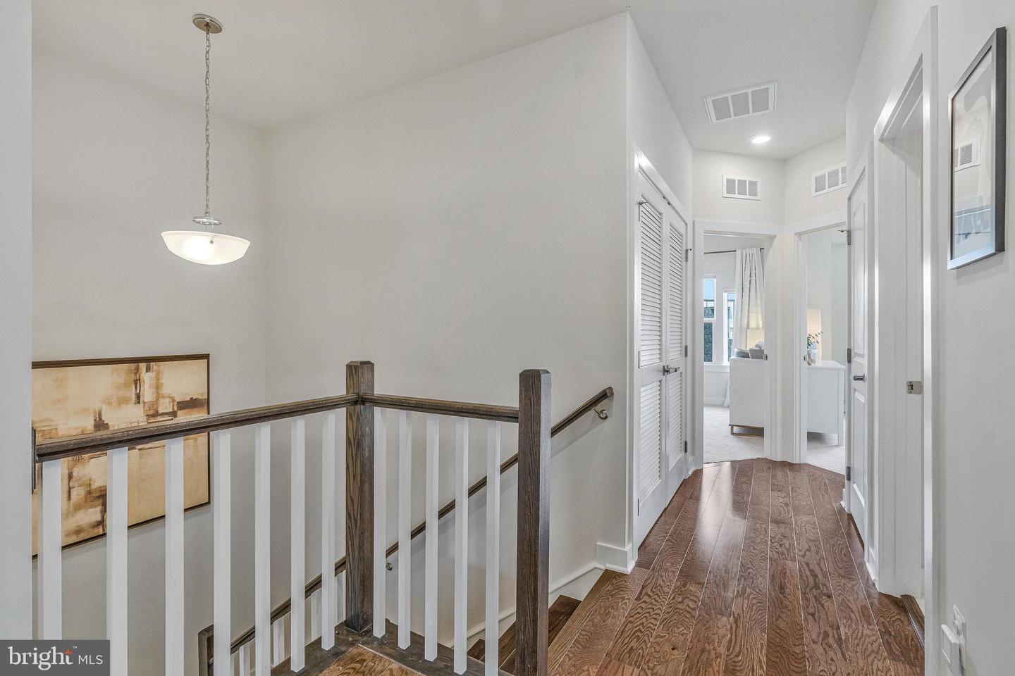 13240 LAKE WOODLAND WAY #5F, HERNDON, Virginia 20171, 3 Bedrooms Bedrooms, ,2 BathroomsBathrooms,Residential,For sale,13240 LAKE WOODLAND WAY #5F,VAFX2243776 MLS # VAFX2243776