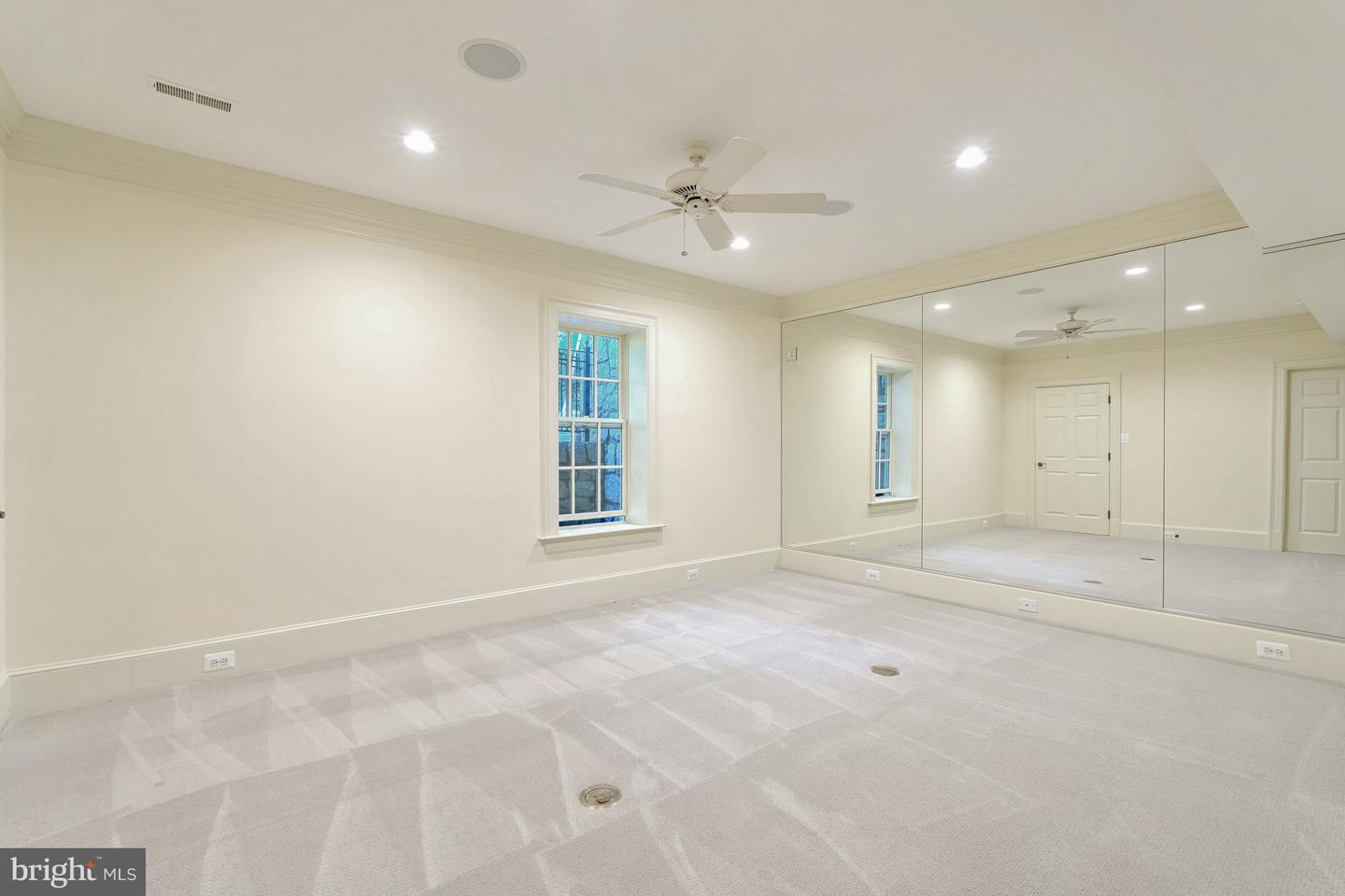 919 DOMINION RESERVE DR, MCLEAN, Virginia 22102, 6 Bedrooms Bedrooms, ,6 BathroomsBathrooms,Residential,For sale,919 DOMINION RESERVE DR,VAFX2248998 MLS # VAFX2248998