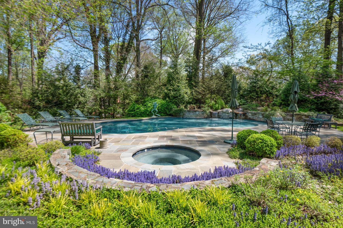 919 DOMINION RESERVE DR, MCLEAN, Virginia 22102, 6 Bedrooms Bedrooms, ,6 BathroomsBathrooms,Residential,For sale,919 DOMINION RESERVE DR,VAFX2248998 MLS # VAFX2248998