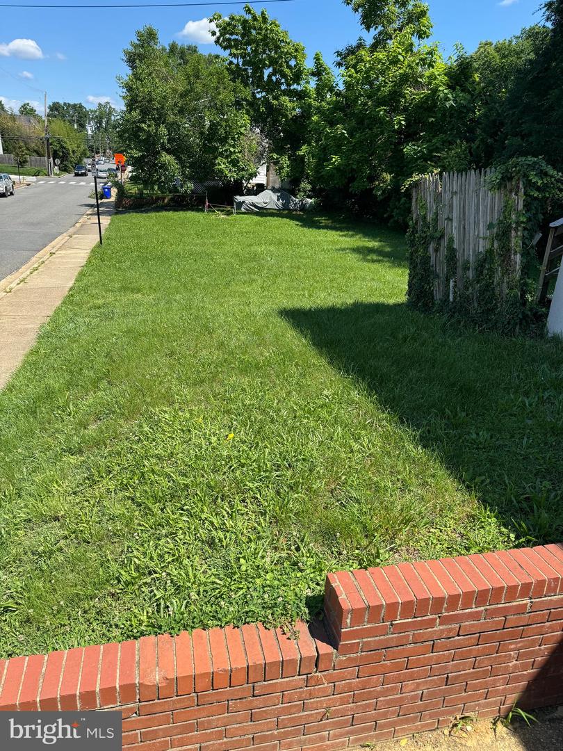 919 S MONROE ST, ARLINGTON, Virginia 22204, ,Land,For sale,919 S MONROE ST,VAAR2065684 MLS # VAAR2065684